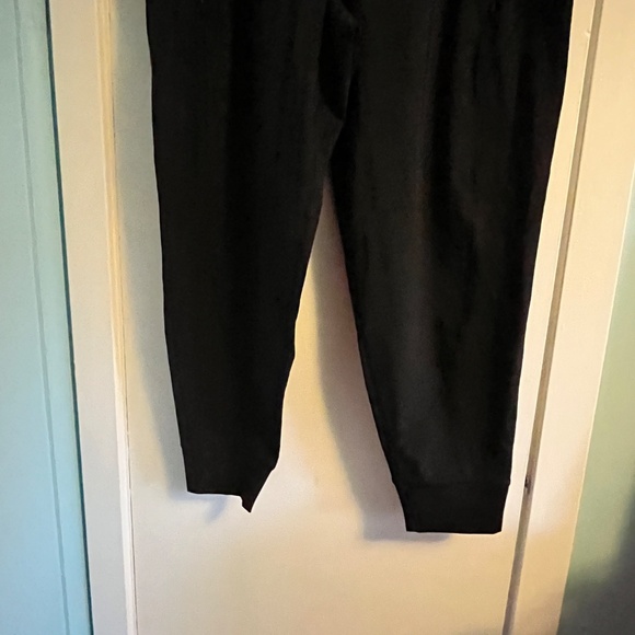 Athleta Ranier Jogger, Black, 1X - Picture 7 of 10